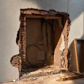 Фото по теме: Ошибки при устройстве глубоких ниш под электрический щиток